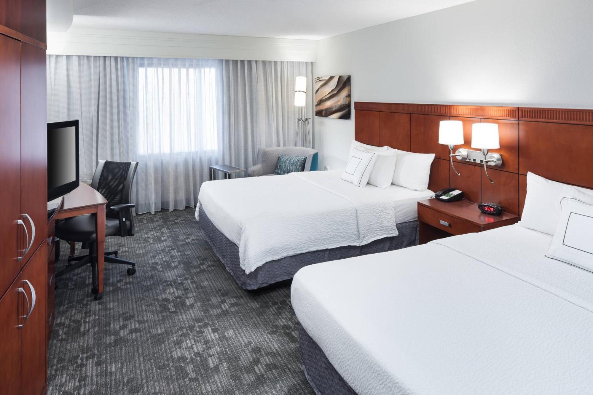 Courtyard By Marriott Hattiesburg Εξωτερικό φωτογραφία
