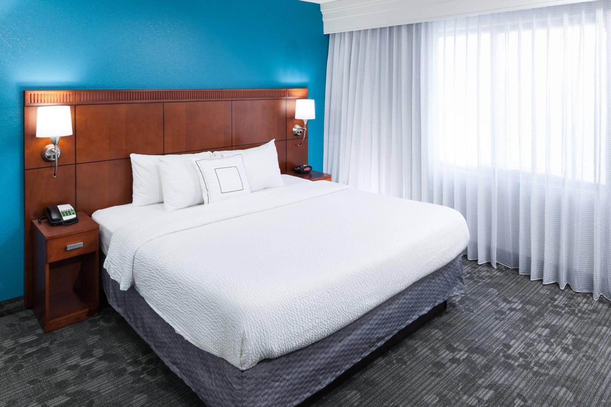 Courtyard By Marriott Hattiesburg Εξωτερικό φωτογραφία